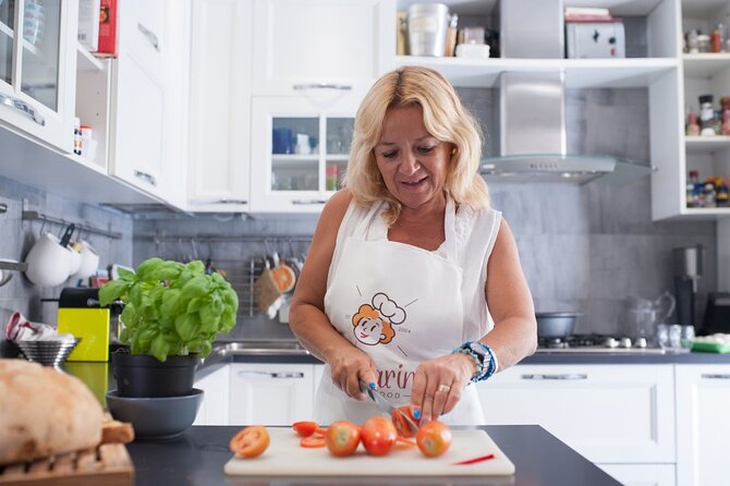 Private Cooking Class With Lunch or Dinner in Chieti