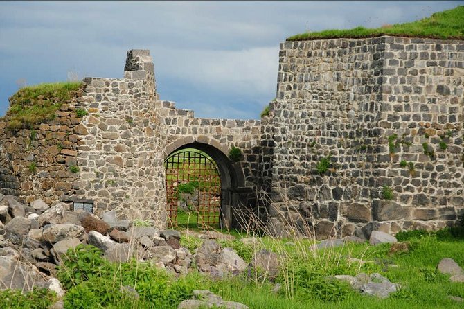 Private Day Trip From Yerevan to Saghmosavank, Dendropark, and Lori Fortress - Itinerary Overview