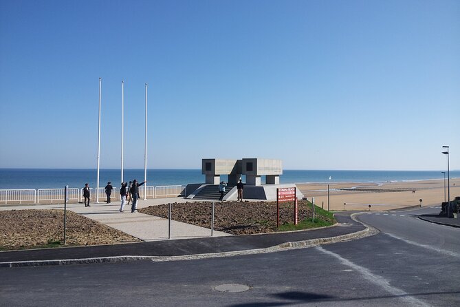 Private DDay Tour Normandy Beaches From Saint Malo - Pickup Details