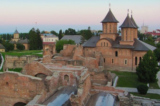 Private Draculas 13th Century Targoviste Royal Court Tour - Inclusions