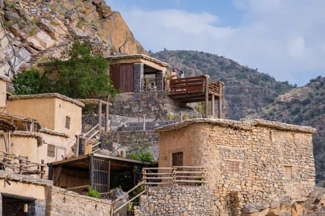 Private Full-Day Jebel Akhdar-Al Suwjara Village Tour - Tour Inclusions
