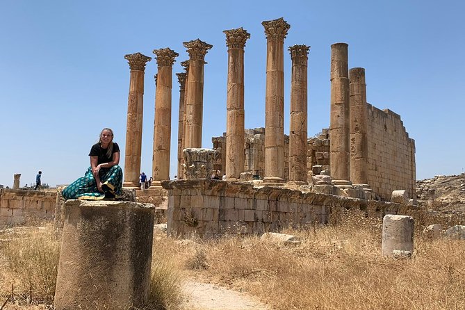 Private Guided Umm Quais and Jerash Tour With Lunch - Price and Inclusions
