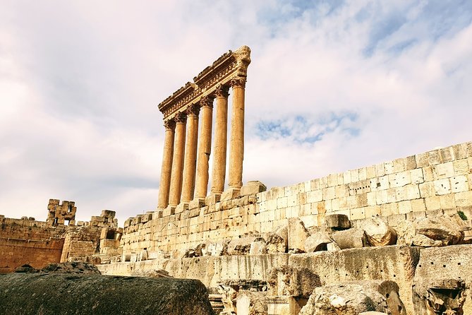 Private Half-Day Tour to Baalbek & Ksara From Beirut With Lunch