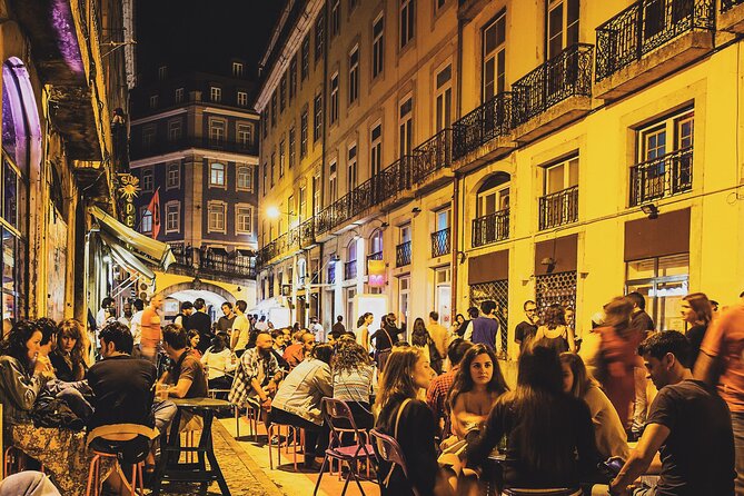 Private Lisbon Night Tour With Fado Show and 3-Course Portuguese Dinner - Meeting Details