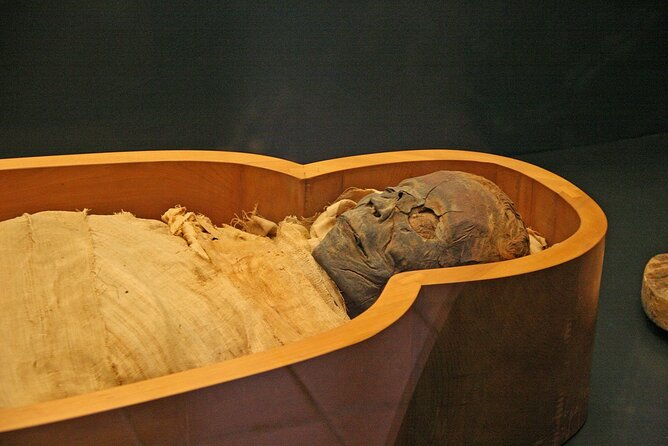 Private Luxor Temples and Museums of East Bank Historical Tour - Special Discounts