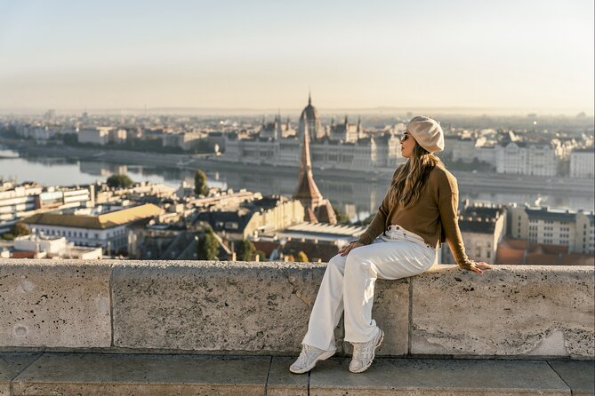 Private Scenic Photo Session at the Buda Castle - Booking Information