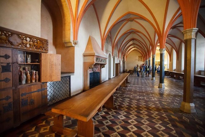 Private Shore Excursion: Walking Tour of Gdansk + Amber Museum + Malbork Castle - Inclusions and Meeting Details
