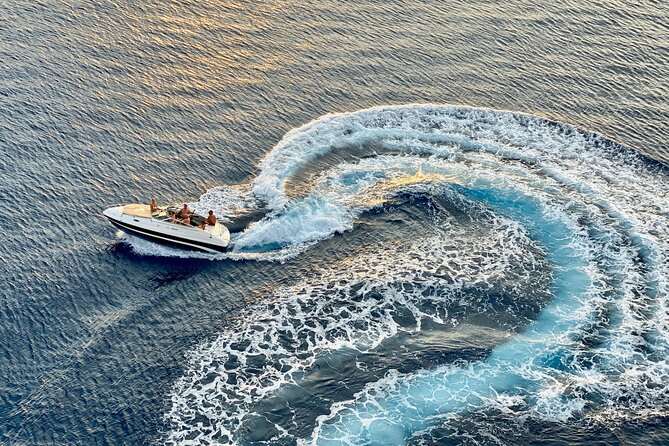 Private Speed Boat to Ile Aux Cerfs Full-Day Incl: Lunch & Transfer - Excursion Details