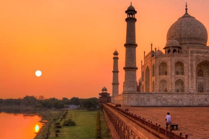 Private Sunrise Half-Day Tour at Taj Mahal With Visiting to Agra Fort - Inclusions