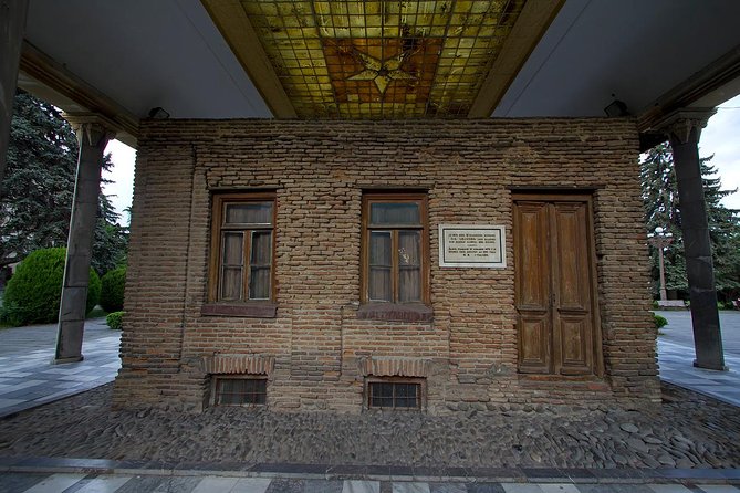 Private Tour to Stalin Museum and Uplistsikhe Caves From Tbilisi - Inclusions and Exclusions