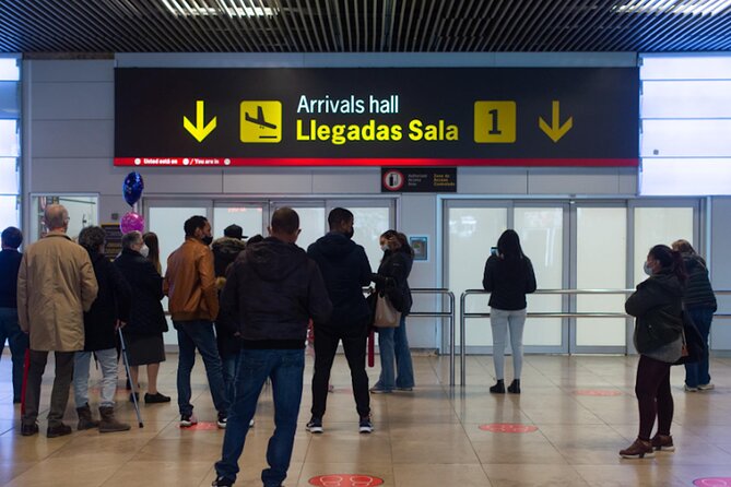 Private Transfer From Airport or Train Station to Madrid - Booking Information