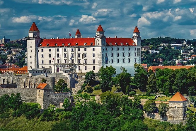 Private Transfer From Budapest to Bratislava, English-Speaking Driver - Pickup and Drop-off Options