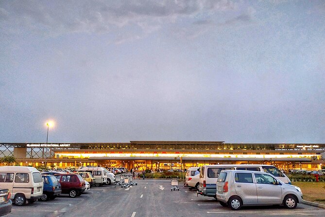 Private Transfer From Hotels in Cairo or Giza to Cairo Airport - Pickup Information