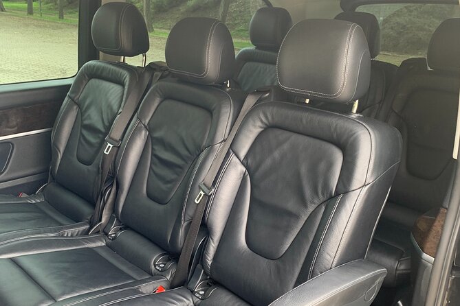 Private Transfer From Lisbon Airport to Cascais Sintra Estoril - Vehicle and Accessibility Information