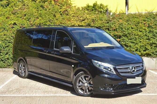 Private Transfer From Luxembourg Findel Airport (Lux) to Luxembourg Hotels - Start Time and Opening Hours