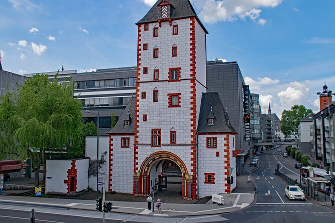 Private Transfer From Prague to Mainz With a 2 Hour Stop - Additional Considerations and Accessibility