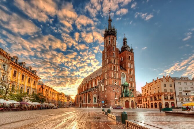 Private Transfer: Krakow Airport to Krakow City Center Vice Versa - What To Expect