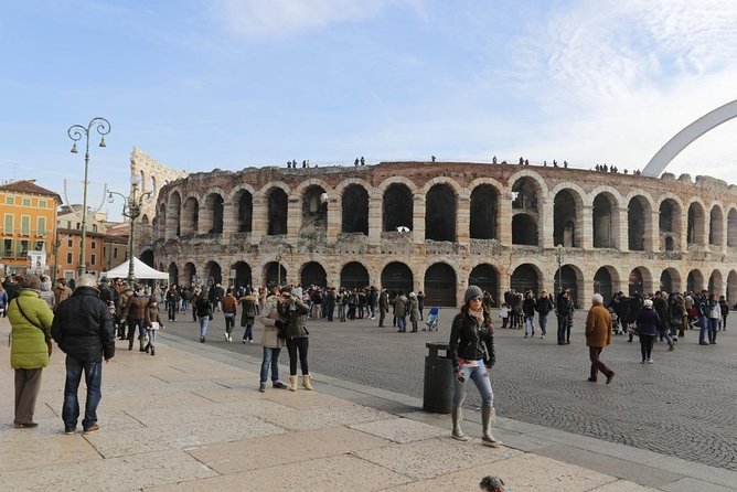 Private Transfer Tour Venice-Milan, Stopover Verona, Sirmione, Chauffeur Service - Directions and Recommendations