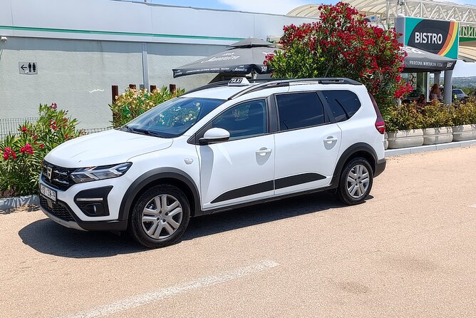 Private Transfer: Zadar Airport To/From Zaton Holiday Resort - Child Seat Options and Pricing