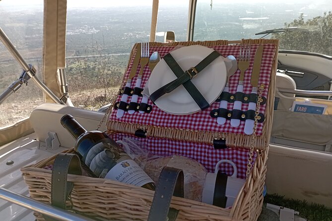 Private Walking Tour and Guided Picnics With Local Food and Wine - Tour Details