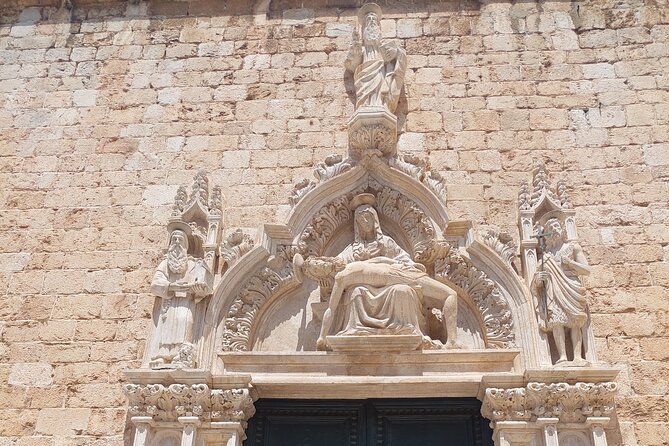 Private Walking Tour in Dubrovnik With Guide - Meeting Point Information