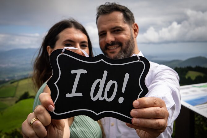 Professional Photo Session With Tourguide in Azores - Meeting and Pickup Options