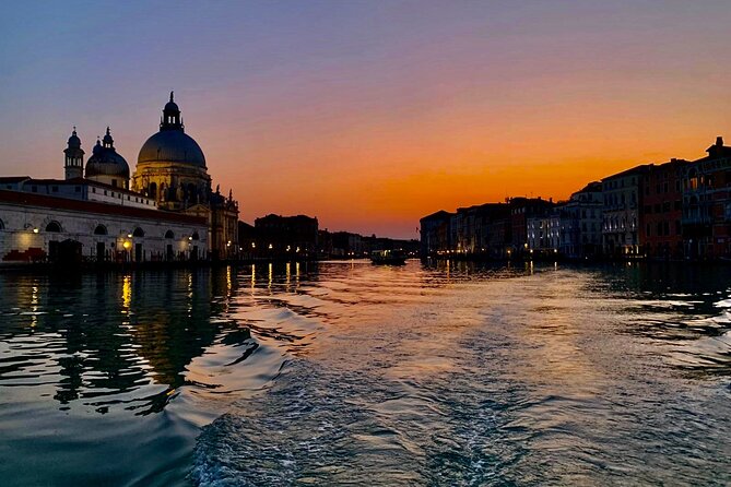 Punta Sabbioni - Venice at Sunset: Boat Tour With Aperitif - Tour Highlights