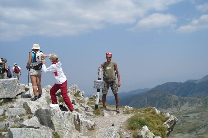 Retezat Mountains Trekking Tour From Cluj-Napoca - Itinerary Details