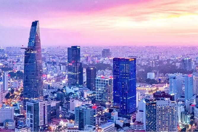 Saigon After Dark With Seafood, Beer & Live Music Bar - Meeting and Pickup Information