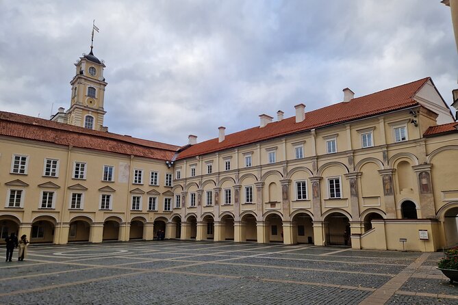 Secrets of Old Vilnius Smartphone App GPS Audio Walking Tour