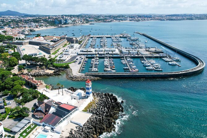 Sintra & Cascais Private Tour From Lisbon - Vehicle and Amenities