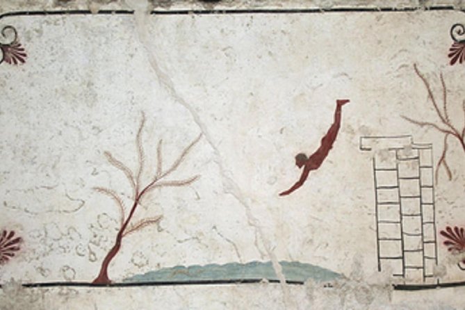 Skip the Line Private Tour of Paestum With a Local Guide