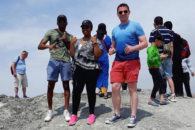Small-Group Day Trip to Gobustan, Mud Volcanoes, Ateshgah & Yanar Dagh - Pickup and Drop-off Details