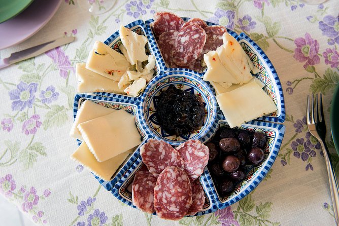 Small Group Market Tour and Dining Experience at a Cesarinas Home in Todi - Maximum Travelers and Price
