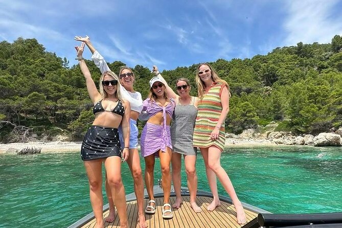 South Side Hvar & Pakleni Islands Full-Day Private Boat Tour - Inclusions