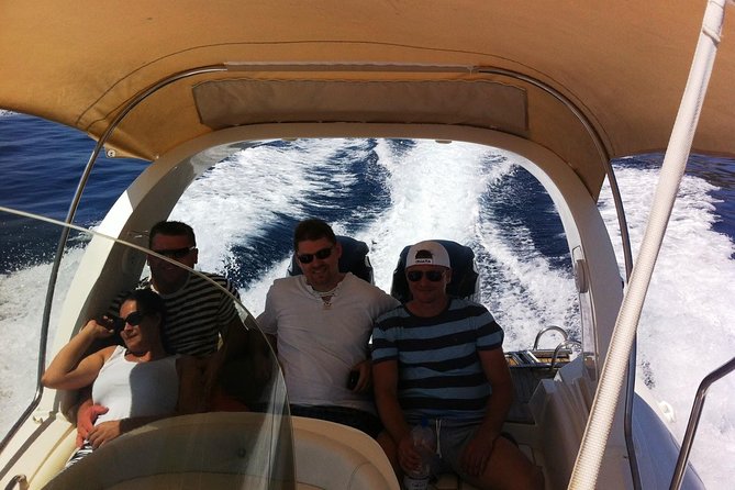 Speedboat Transfer: Split Airport-Hvar - Meeting and Pickup