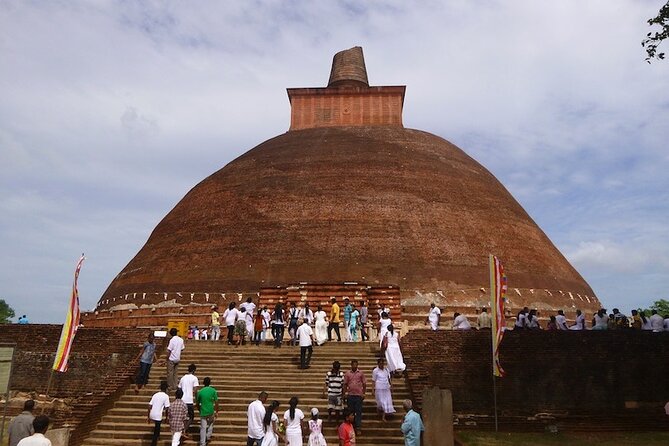 Sri Lanka Private Tour 8 Days-Driver/Vehicle/Accommodation H/B - Accommodation Details