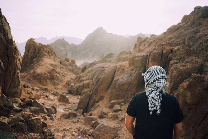 St. Catherine & Moses Mountain Sunrise Bus Tour With Breakfast - Tour Overview