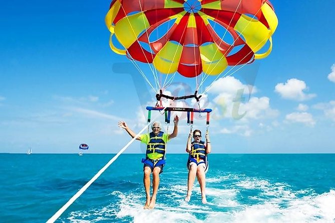 The Gorgeous Ile Aux Cerf: Speed Boat,GRSE,Parasailing,Undersea Walk,Tube Riding - Pricing and Duration