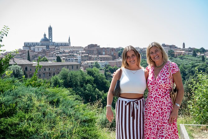 Three Hours Siena Private Walking Tour With Personal Photographer - Meeting and Pickup