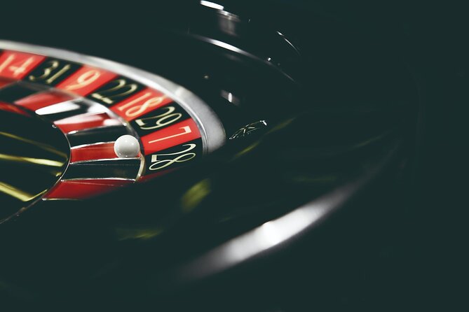 Ticket Entrance in Casino Barcelona With Cocktail and Gift - Reservation Process and Payment Options