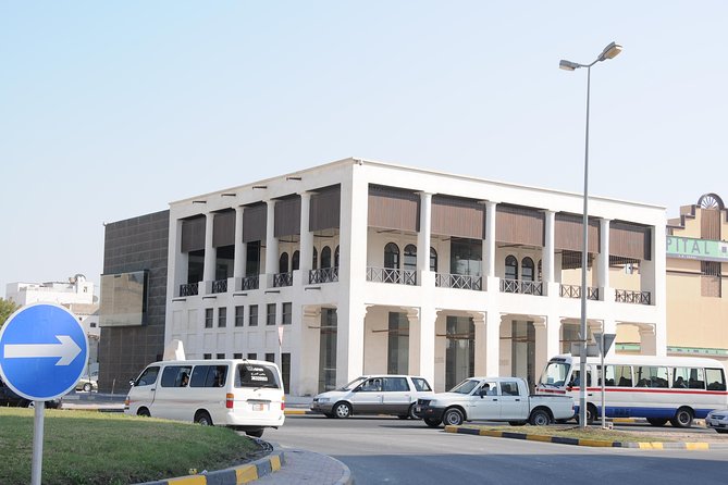 Tour by Local Guide in Bahrain. - Inclusions and Exclusions