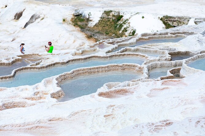 Tour of Pamukkale and Hierapolis With Lake Salda From Alanya - Meeting and Pickup Details