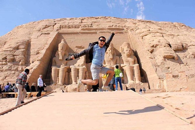 Tour to Abu Simbel Temple With a Small Group and a Professional Tour Guide - Inclusions and Services