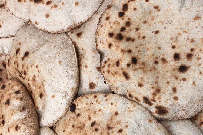 Traditional Egyptian Meal in a Local Home - Logistics