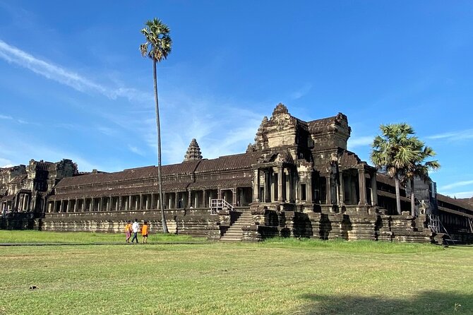 Transfer From Siem Reap Airport to Hotels in Siem Reap - Pricing and Booking