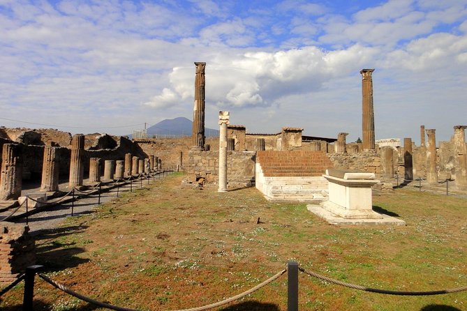 Transfer Naples to Amalfi Coast With Stop to Visit Pompeii Ruins - Pickup and Drop-off Points