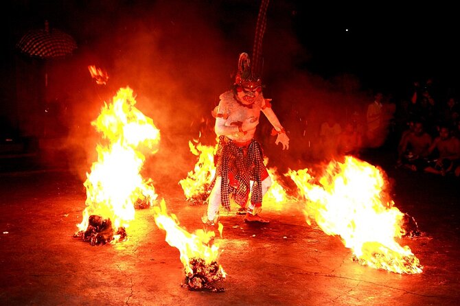 Uluwatu Sunset Tour: Uluwatu Temple & Kecak Dance