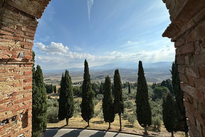Val DOrcia Private Car Tour to Montepulciano Pienza & SPA Option - Booking