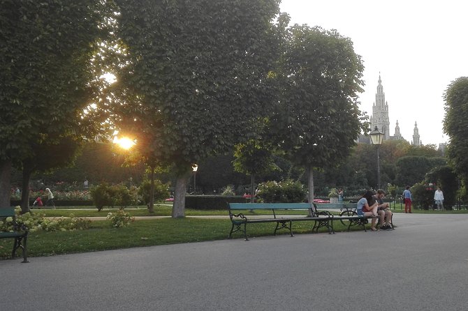 Vienna at a Glance - Highlights With Sandra Blum - Cultural Insights and Local Stories